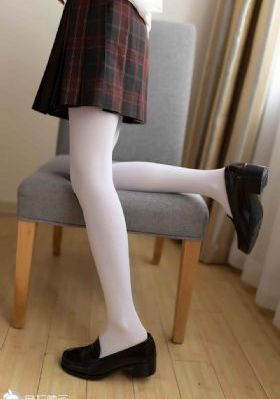 年轻的女邻居hd中字免费观看